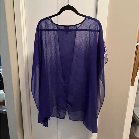 Chico’s S/M Purple Top - Picture 4 of 5